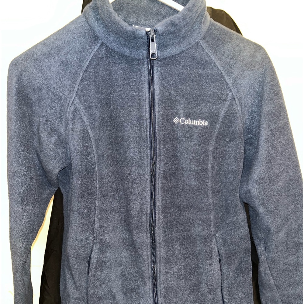 Columbia women’s fleece jacket.